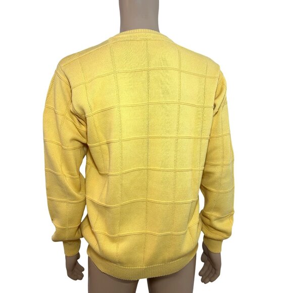 Izod Men’s Sweater M Yellow Vintage Long Sleeve Crewneck Pullover Cotton Logo - Picture 2 of 13